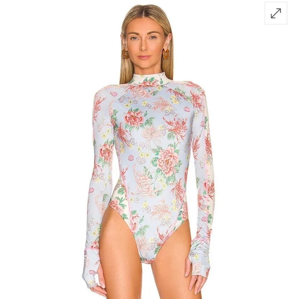 NWT HAH Gloves Off Bodysuit In Baby Blue.